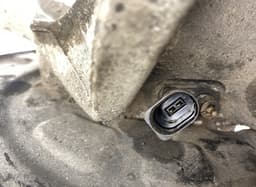 AUDI 8S0407254F Wheel bearing housing front right AUDI TT (FV) (2014-2023) — thumbnail 4