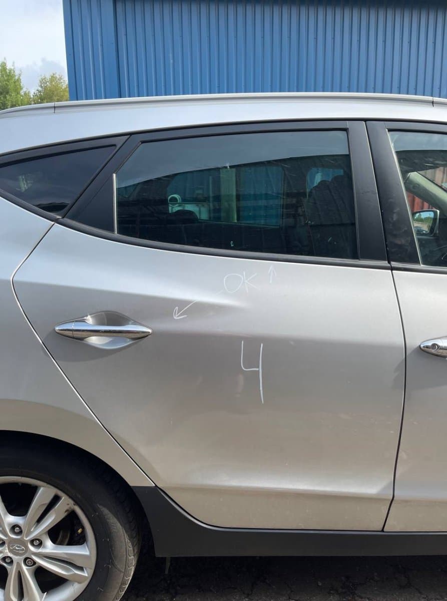 HYUNDAI Door Rear Right HYUNDAI TUCSON II / ix35 I (LM) (2009-2017)