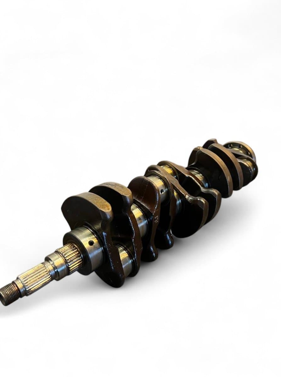 VOLVO 30757084 Crankshaft VOLVO V70 II / XC70 I (P80) (2000-2007)