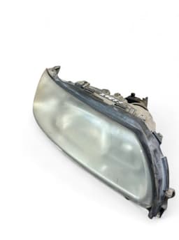 VOLVO 30698848 30698848 30784250 31446847 Headlight right VOLVO V70 II / XC70 I (P80) (2000-2007) — thumbnail 2