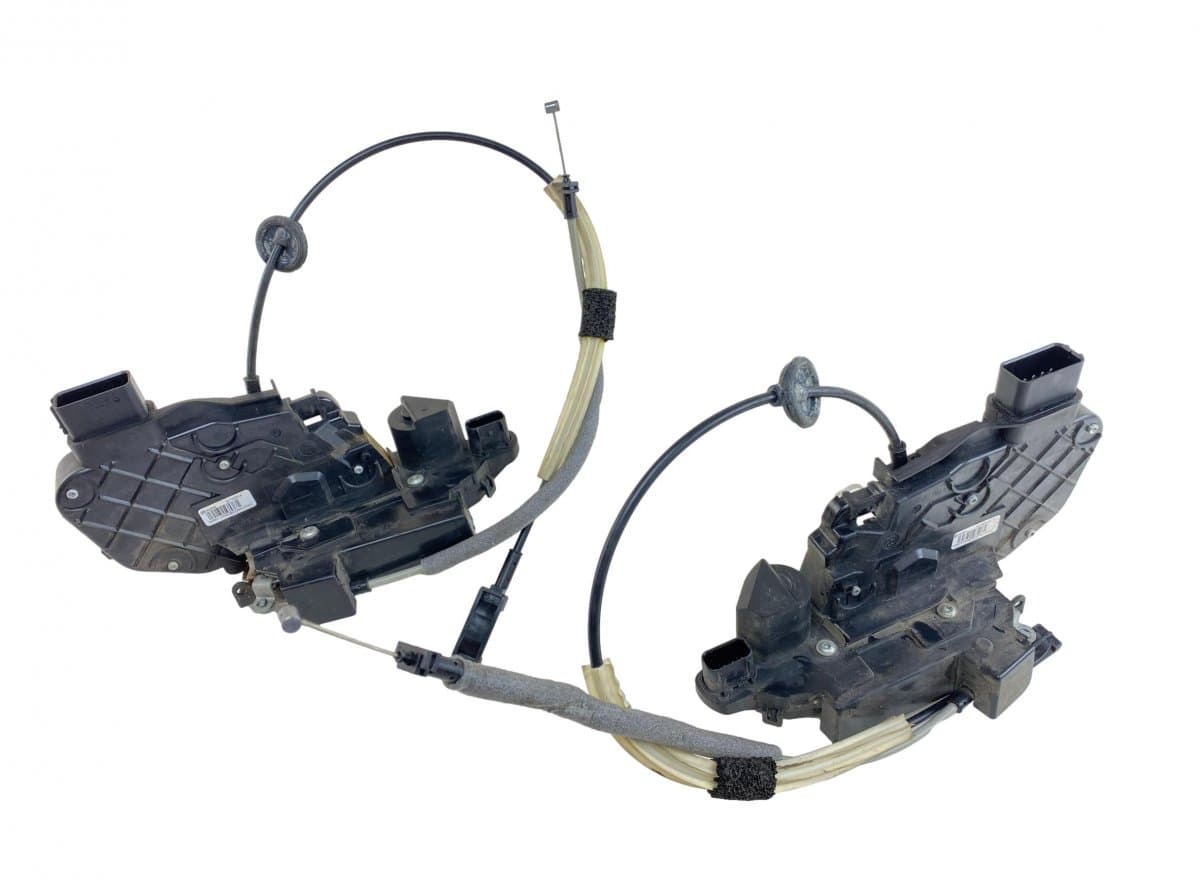 VOLVO 31416685 31416686 Set of door locks (latches) VOLVO XC60 I (2008-2017)