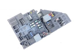 VOLVO 31398002 31398003 Fuse box VOLVO XC90 II (2014-) — thumbnail 1