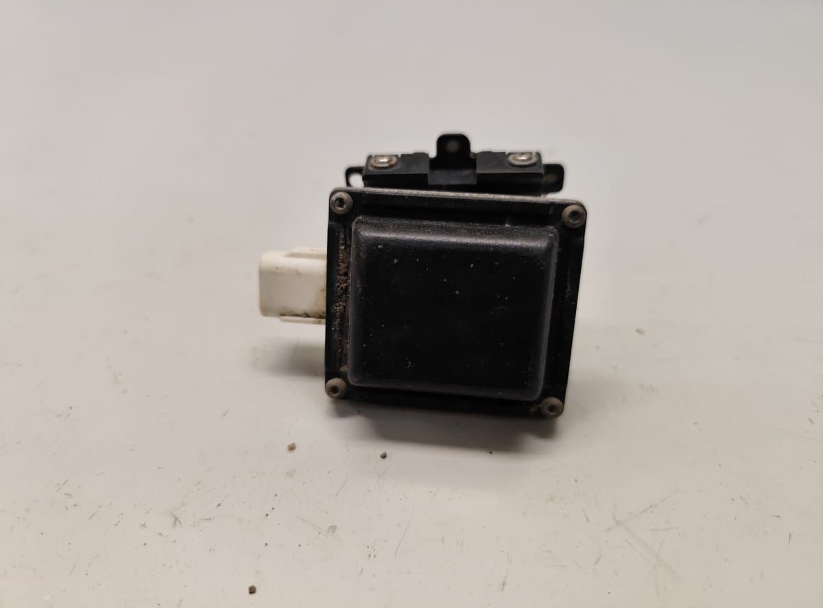 7R010014 BLIND SPOT radar sensor JAGUAR XJ (X351) (2009-2019)