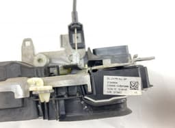 VOLVO 32353631 32353704 Set of door locks (latches) VOLVO XC90 II (2014-) — thumbnail 3