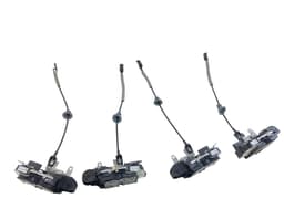VOLVO 32353631 32353704 Set of door locks (latches) VOLVO XC90 II (2014-) — thumbnail 1