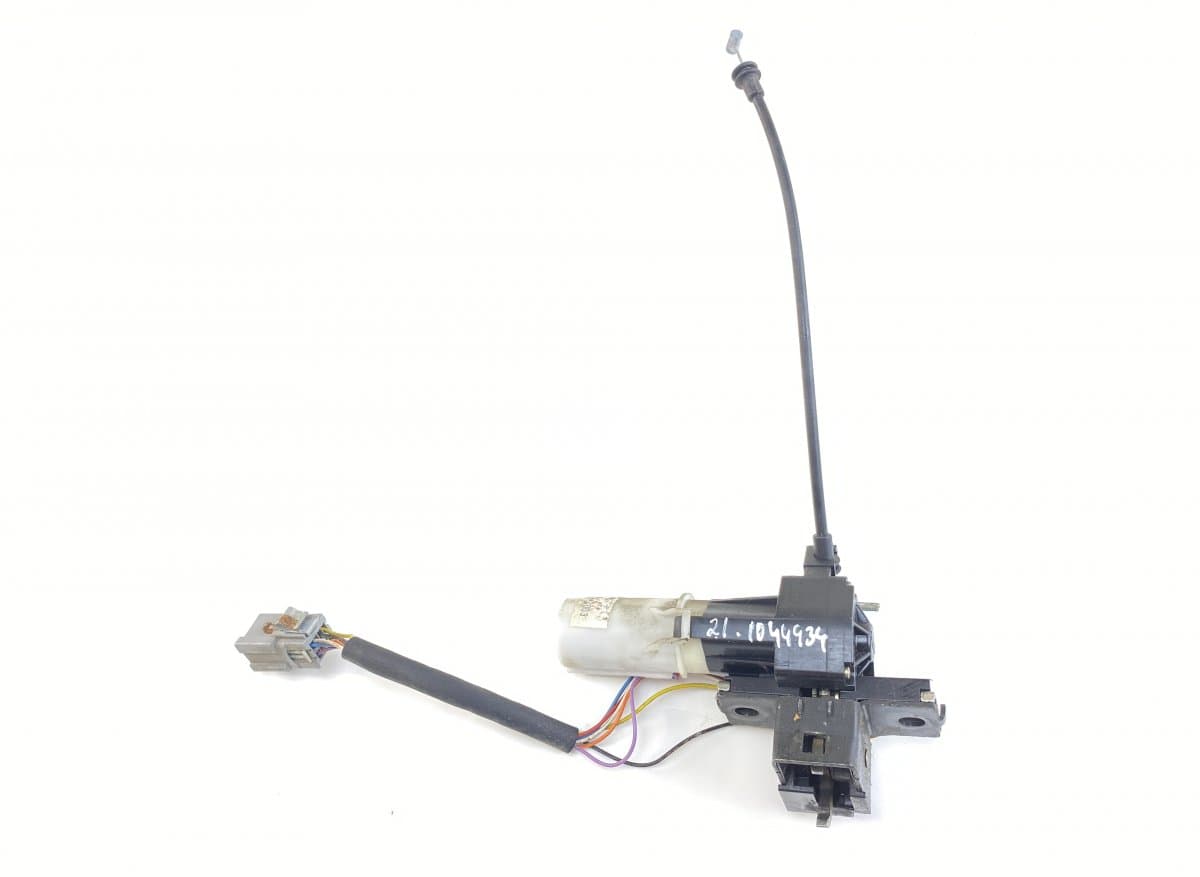 C2C1740 Bootlid / tailgate lock JAGUAR XJ (X350, X358) (2003-2009)