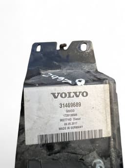 VOLVO 31368423 31368422 31469689 31436334 31436331 Auxiliary / pakring heater (webasto) VOLVO S90 / V90 (2016-) — thumbnail 10