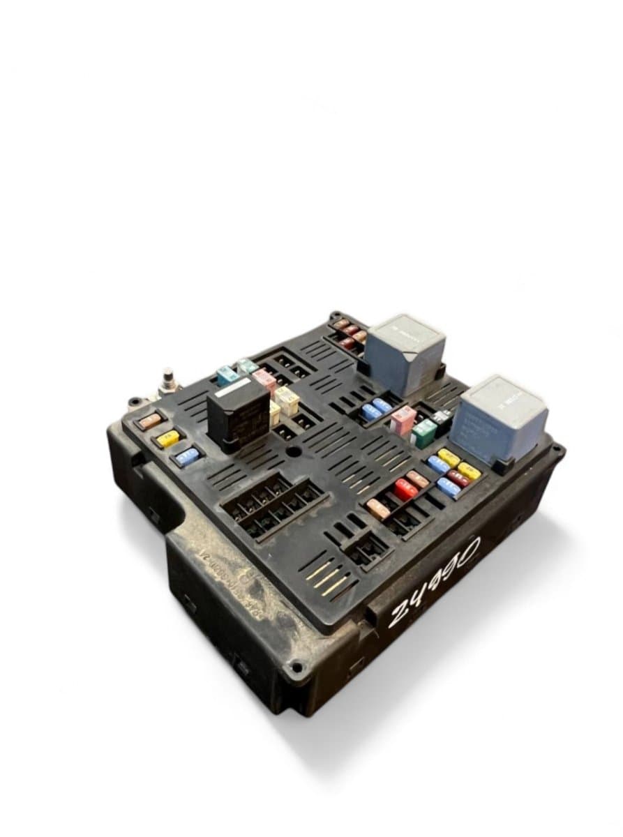 VOLVO 31473772 Fuse box VOLVO S90 / V90 (2016-)