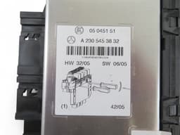 MERCEDES-BENZ A2305453832 A2305454632 A2305454432 A2305451932 A2305450832 Fuse box MERCEDES-BENZ SL-CLASS (R230) (2001-2012) — thumbnail 4