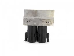 MERCEDES-BENZ A2203200358 Air suspension valve block MERCEDES-BENZ SL-CLASS (R230) (2001-2012) — thumbnail 2