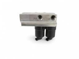 MERCEDES-BENZ A2203200358 Air suspension valve block MERCEDES-BENZ SL-CLASS (R230) (2001-2012) — thumbnail 3