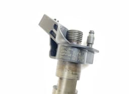 VW 0445116015 0986435357 0445116022 0445116023 0445116007 0445116008 0986435361 Fuel injector set VW TOUAREG II (7P) (2010-2018) — thumbnail 6