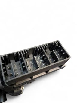 VW 7H2959802 Window Regulator Motor Front Right VW TRANSPORTER T5 / MULTIVAN (7H, 7E, 7J) (2003-2015) — thumbnail 7
