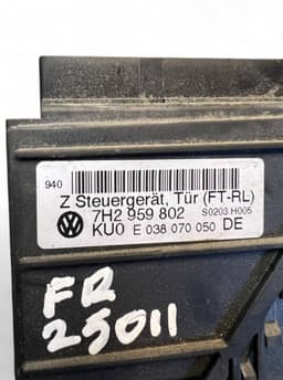 VW 7H2959802 Window Regulator Motor Front Right VW TRANSPORTER T5 / MULTIVAN (7H, 7E, 7J) (2003-2015) — thumbnail 8