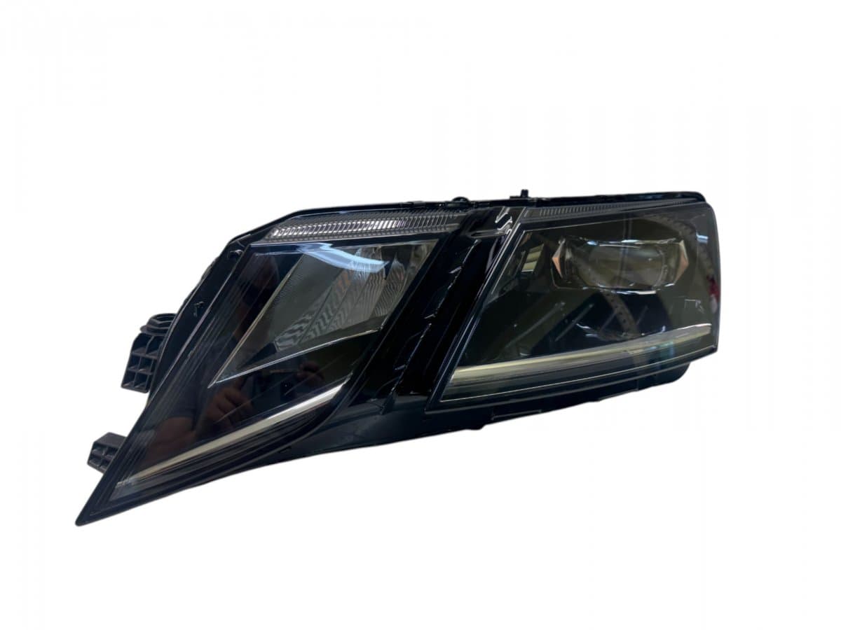 SKODA 5E1941015E 030110423107 Headlight left SKODA OCTAVIA III (5E) (2012-2019)