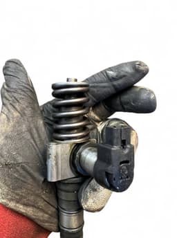 VW 03G130073T Fuel Injector VW PASSAT B6 (3C) (2005-2010) — thumbnail 6