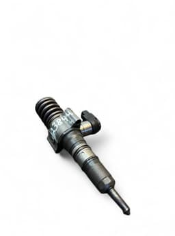 VW 03G130073T Fuel Injector VW PASSAT B6 (3C) (2005-2010) — thumbnail 2