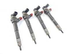 AUDI 0445110369 0445110368 0986435166 0445110646 0445110647 Fuel injector set AUDI Q5 (8R) (2008-2016) — thumbnail 1