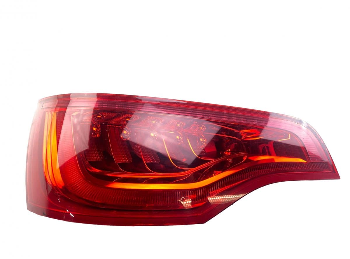 4L0945093L Tail light left AUDI Q7 (4L) (2006-2015)