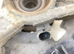 AUDI 7L8407258B Wheel bearing housing front right AUDI Q7 (4L) (2006-2015) — thumbnail 4