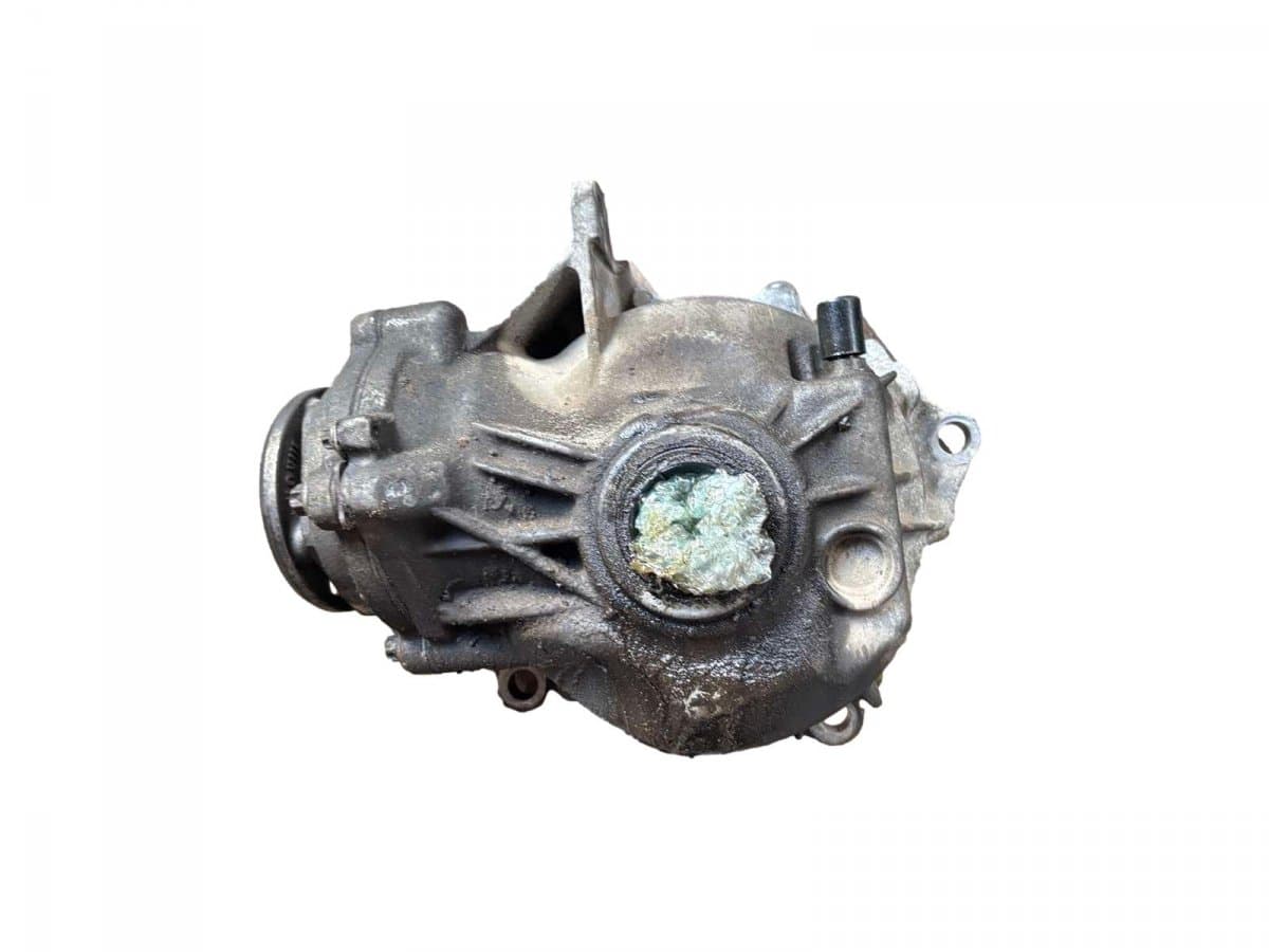 A2213307600 Front axle Differential MERCEDES-BENZ C-CLASS (W204) (2007-2013)