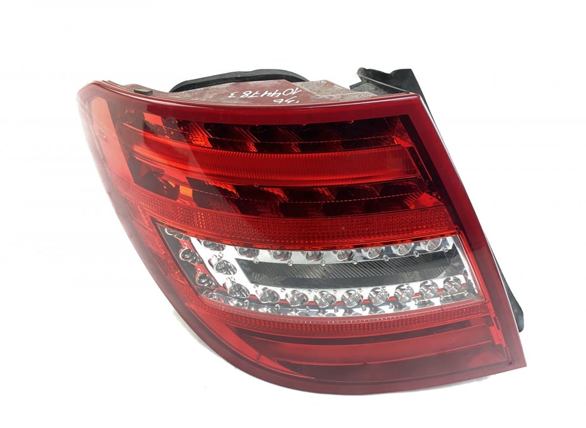 A2048204664 Tail light left MERCEDES-BENZ C-CLASS (W204) (2007-2013)
