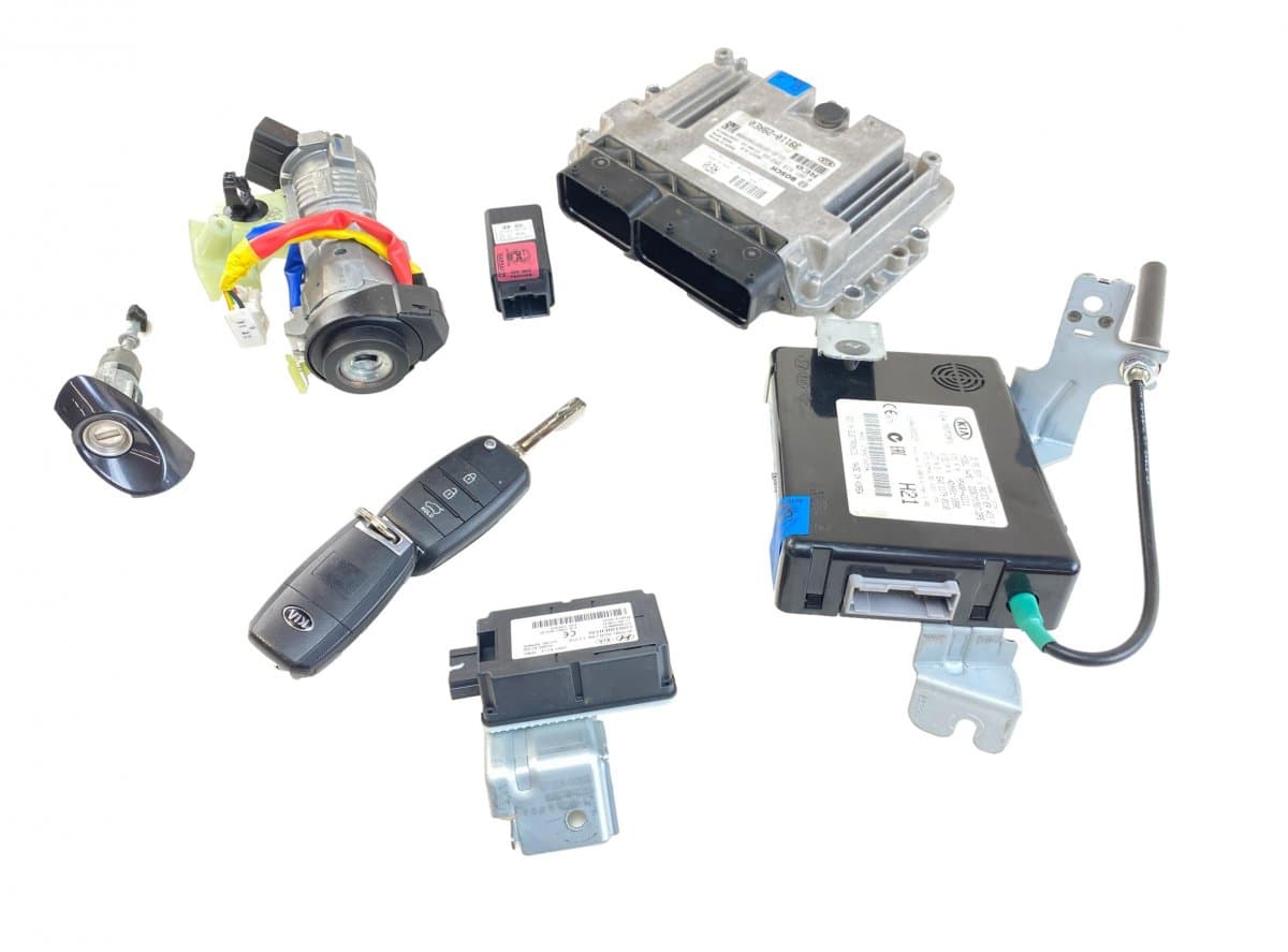 0261S13252 Engine Control Unit / module (ECU) KIA CEE'D II (JD) (2012-2018)