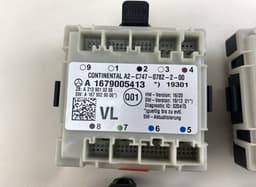 MERCEDES-BENZ A1679003725 A1679004125 Door control unit set MERCEDES-BENZ GLE (W167, C167) (2018-) — thumbnail 6