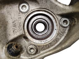SKODA 5Q0407257B Wheel bearing housing front left SKODA KODIAQ I (NS7) (2016-2024) — thumbnail 3