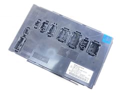 MERCEDES-BENZ A1649005101 Fuse box MERCEDES-BENZ ML-CLASS (W164) (2005-2011) — thumbnail 1
