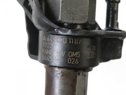 MERCEDES-BENZ A6420701187 Fuel Injector MERCEDES-BENZ ML-CLASS (W166) (2011-2015) — thumbnail 2