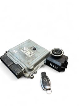 MERCEDES-BENZ A6429002900 6429002900 0281016383 A2129055200 2129055200 Engine Control Unit / module (ECU) MERCEDES-BENZ E-CLASS (W212) (2009-2016) — thumbnail 2