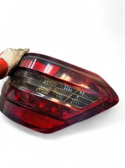 MERCEDES-BENZ A2128202064 A2128204064 2128202064 2128204064 Tail light, right MERCEDES-BENZ E-CLASS (W212) (2009-2016) — thumbnail 5