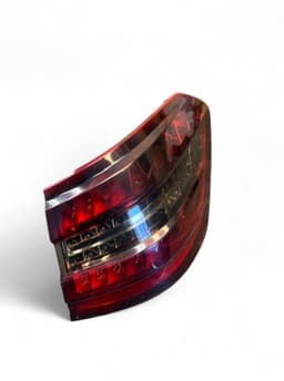 MERCEDES-BENZ A2128202064 A2128204064 2128202064 2128204064 Tail light, right MERCEDES-BENZ E-CLASS (W212) (2009-2016) — thumbnail 3
