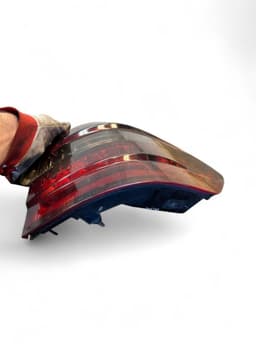 MERCEDES-BENZ A2128202064 A2128204064 2128202064 2128204064 Tail light, right MERCEDES-BENZ E-CLASS (W212) (2009-2016) — thumbnail 6