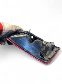 MERCEDES-BENZ A2128202064 A2128204064 2128202064 2128204064 Tail light, right MERCEDES-BENZ E-CLASS (W212) (2009-2016) — thumbnail 10