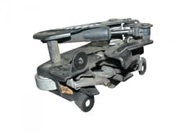 BMW Bonnet latch right BMW 5 (F10, F11) (2010-2017) — thumbnail 4