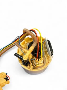 BMW 7476107 16119468608 9468608 Fuel delivery pump BMW 5 (G30, G31) (2016-2024) — thumbnail 4