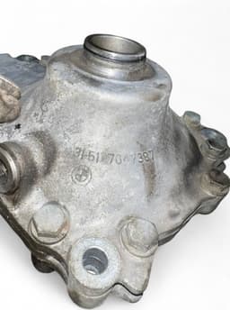 BMW 31517647387 7647387 Front axle Differential BMW 5 (G30, G31) (2016-2024) — thumbnail 6