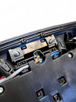 BMW 9890265 61315A0F613 61315A3CCA6 61315B32479 Interior Lighting Front BMW 5 (G30, G31) (2016-2024) — thumbnail 6