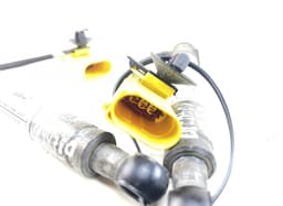 VW 5TA823823G Set of bonnet (hood) actuators VW TOURAN (5T1) (2015-) — thumbnail 6