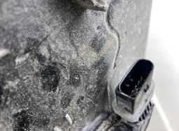 VW 5QA131877J AdBlue tank VW TOURAN (5T1) (2015-) — thumbnail 4