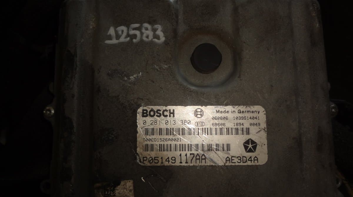 0281013380 Engine Control Unit / module (ECU) CHRYSLER 300C I (2004-2010)