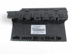 MERCEDES-BENZ A2115453601 A2115456701 A2115455101 Fuse box MERCEDES-BENZ E-CLASS (W211) (2002-2009) — thumbnail 1