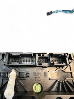 MERCEDES-BENZ A6394461328KZ A6394461328 6394461328 A6394450605KZ A6394450605 6394450605 Heater control panel MERCEDES-BENZ VITO / VIANO (W639) (2003-2014) — thumbnail 10