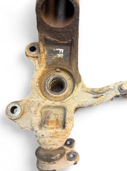 VOLVO Wheel bearing housing front right VOLVO V70 III (BW) (2007-2016) — thumbnail 10