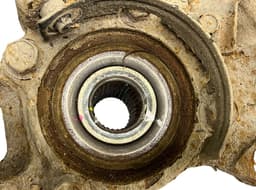 FIAT 6000607831 MR992378 Wheel bearing housing front right FIAT FULLBACK (502, 503) (2016-2019) — thumbnail 2