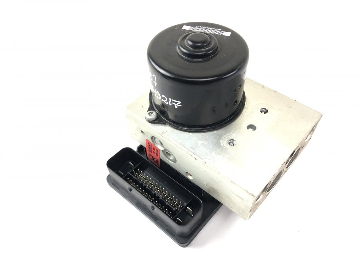10092515843 10020404984 10.0925-1584.3 10.0204-0498.4 ABS hydraulic unit / pump MERCEDES-BENZ SLK (R171) (2004-2011)