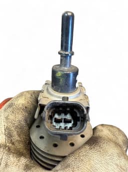 INFINITI 160724HK0A AdBlue Nozzle INFINITI M IV / Q70 (Y51) (2010-2019) — thumbnail 4
