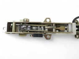 MERCEDES-BENZ A1298001672 1298001672 A1298000172 1298000172 Convertible roof locking mechanism MERCEDES-BENZ SL-CLASS (R129) (1989-2001) — thumbnail 2
